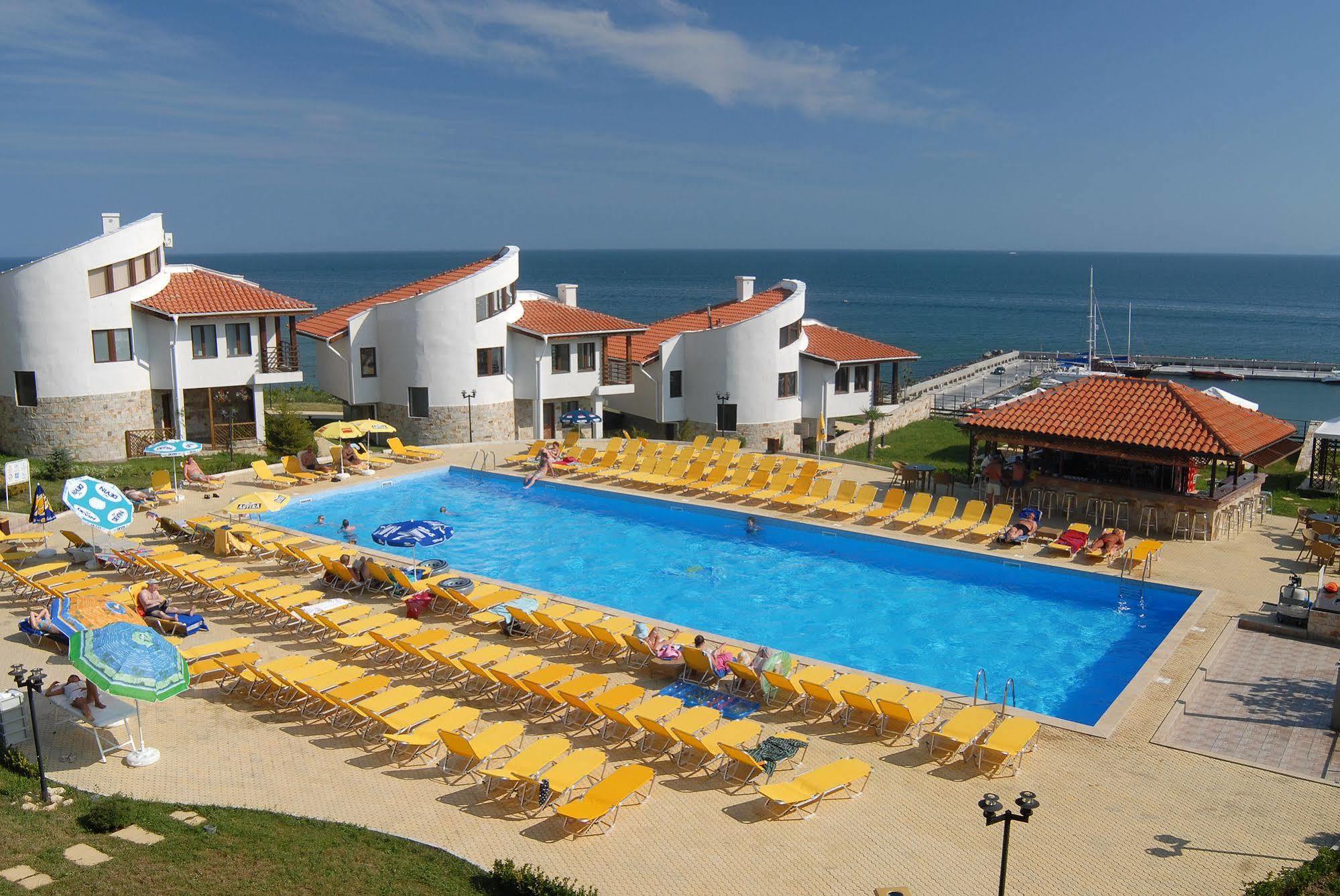 Diamond Apartments Sveti Vlas Esterno foto